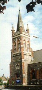 Petersfield Methodist Church (30K)